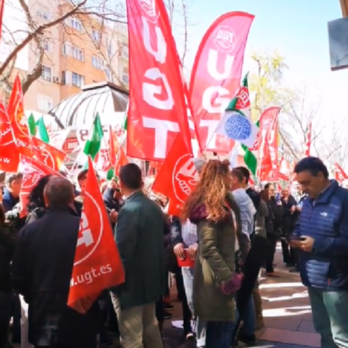 VIDEO | FeSMC Madrid se concentra contra el ERE en CAIXABANK